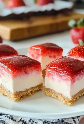 No-Bake Strawberry Cheesecake Bars