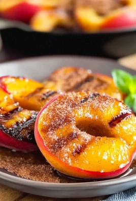 Grilled Peaches with Cinnamon and Brown Sugar